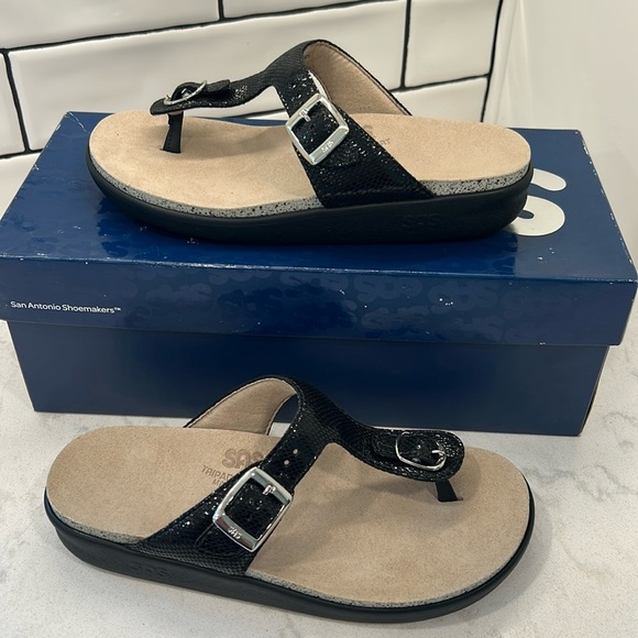 SAS Women Thong Sandals Slide SANIBEL Black Snake 6M NEW Made in USA - Picture 1 of 13